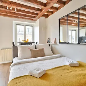  Apartment Cosy And New In The Heart Of
