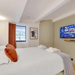Incroyable - 3br-8p - Pl De La Nation Parigi